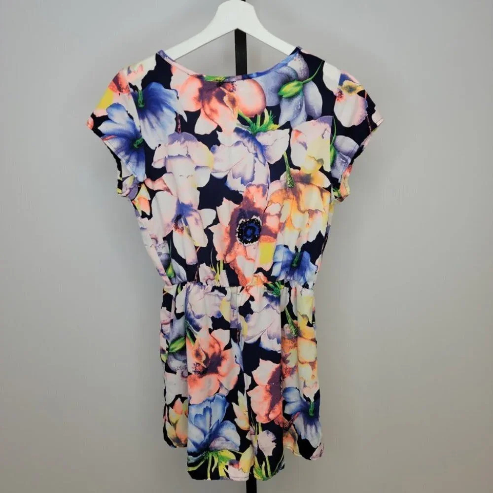 A3 Design Romper - Picture 4 of 4